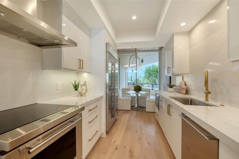Купить кондоминиум в Лонгбоут-Ки, Флорида 6 комнат, 260.13м2, № 1533979 - фото 24