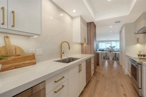 Купить кондоминиум в Лонгбоут-Ки, Флорида 6 комнат, 260.13м2, № 1533979 - фото 25