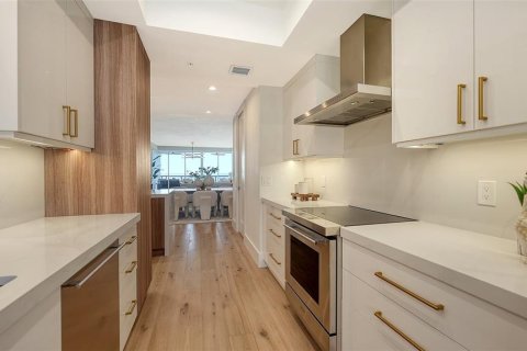 Купить кондоминиум в Лонгбоут-Ки, Флорида 6 комнат, 260.13м2, № 1533979 - фото 26