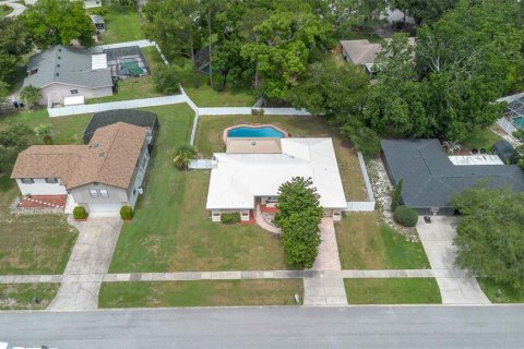 Casa en venta en Orlando, Florida, 4 dormitorios, 179.95 m2 № 2157437 - foto 2