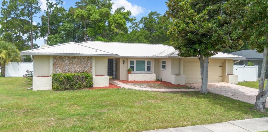 Casa en Orlando, Florida 4 dormitorios, 179.95 m2 № 2157437