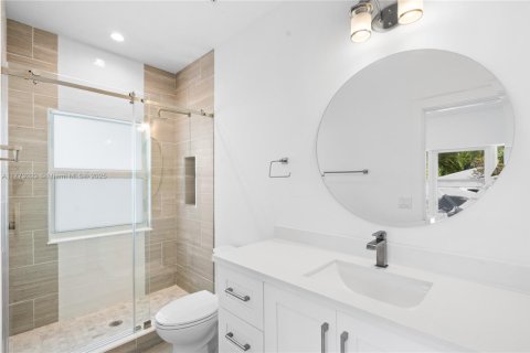 Townhouse in Islamorada, Village of Islands, Florida 3 bedrooms, 156.08 sq.m. № 1714476 - photo 29