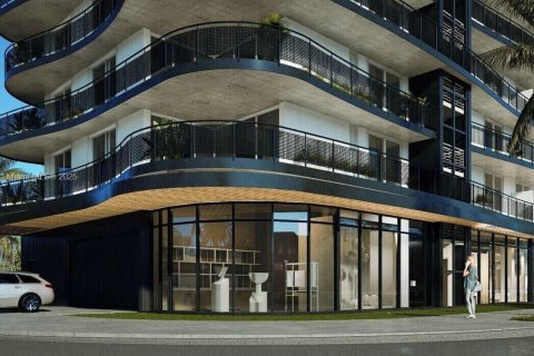 Propiedad comercial en venta en Miami, Florida № 2012759 - foto 12