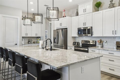 Villa ou maison à vendre à Kissimmee, Floride: 3 chambres, 216.09 m2 № 1529119 - photo 11
