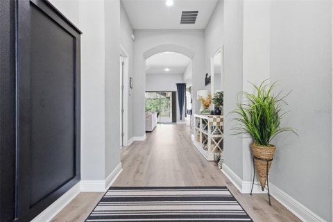 Casa en venta en Riverview, Florida, 4 dormitorios, 243.13 m2 № 2210355 - foto 4