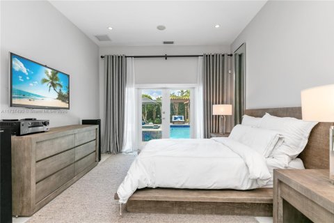 Casa en venta en Bay Harbor Islands, Florida, 4 dormitorios, 465.35 m2 № 1486586 - foto 24