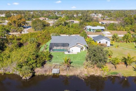 Casa en venta en Port Charlotte, Florida, 3 dormitorios, 176.14 m2 № 2155279 - foto 29
