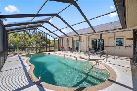 Casa en venta en Port Charlotte, Florida, 3 dormitorios, 176.14 m2 № 2155279 - foto 25