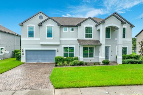 Casa en Winter Garden, Florida 6 dormitorios, 388.42 m2 № 2355960