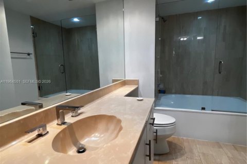 Снять в аренду кондоминиум в Майами, Флорида 1 спальня, 92.62м2, № 2081116 - фото 29