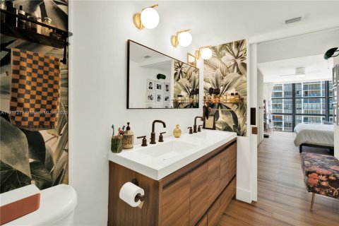 Купить кондоминиум в Майами, Флорида 2 спальни, 145.58м2, № 2053427 - фото 18