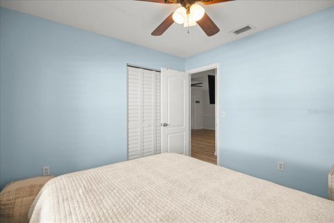 Appartement à louer à Bradenton, Floride: 3 chambres, 195.84 m2 № 2434653 - photo 19