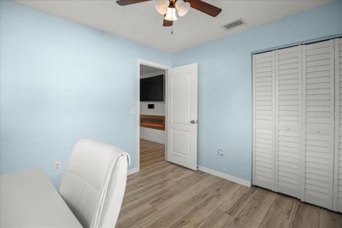 Appartement à louer à Bradenton, Floride: 3 chambres, 195.84 m2 № 2434653 - photo 17