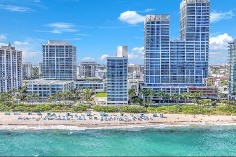 Condo in Miami Beach, Florida, 1 bedroom  № 2034511