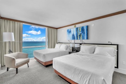Condo in Miami Beach, Florida, 1 bedroom  № 2034511 - photo 27