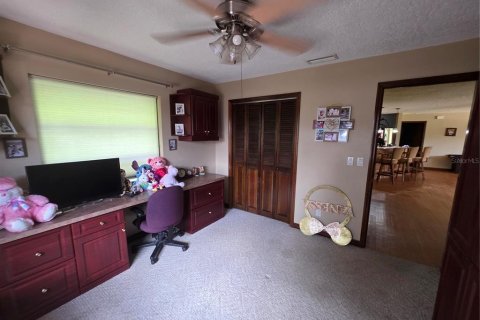 House in Punta Gorda, Florida 3 bedrooms, 191.94 sq.m. № 1833027 - photo 18
