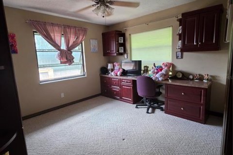 House in Punta Gorda, Florida 3 bedrooms, 191.94 sq.m. № 1833027 - photo 10