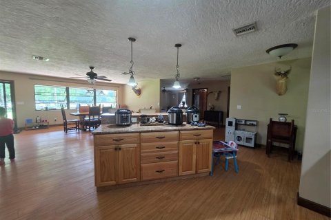 House in Punta Gorda, Florida 3 bedrooms, 191.94 sq.m. № 1833027 - photo 5