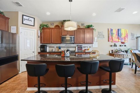 House in Brooksville, Florida 4 bedrooms, 265.14 sq.m. № 2139392 - photo 10