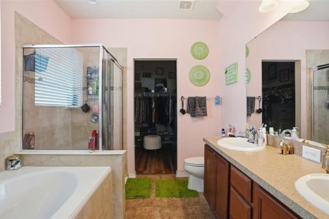House in Brooksville, Florida 4 bedrooms, 265.14 sq.m. № 2139392 - photo 25