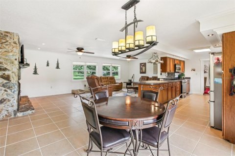 Villa ou maison à vendre à Bushnell, Floride: 3 chambres, 244.89 m2 № 1837886 - photo 17