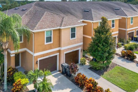 Townhouse in Davenport, Florida 3 bedrooms, 142.98 sq.m. № 2236517