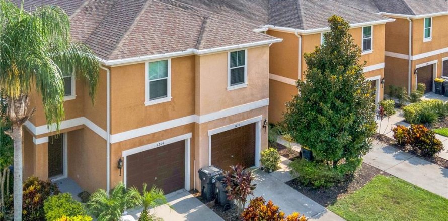 Touwnhouse à Davenport, Floride 3 chambres, 142.98 m2 № 2236517