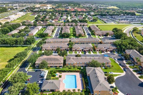 Touwnhouse à vendre à Davenport, Floride: 3 chambres, 142.98 m2 № 2236517 - photo 27