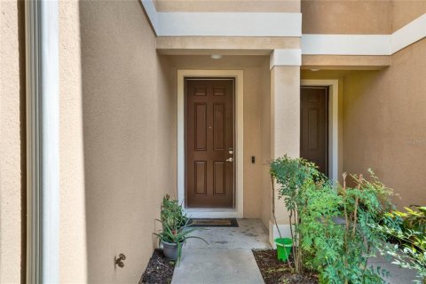 Touwnhouse à vendre à Davenport, Floride: 3 chambres, 142.98 m2 № 2236517 - photo 3