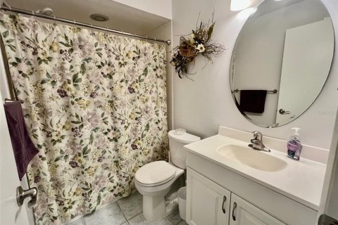 Condo in Clearwater, Florida, 2 bedrooms  № 2142327 - photo 23