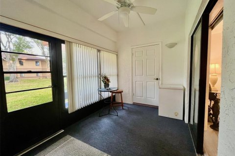 Condo in Clearwater, Florida, 2 bedrooms  № 2142327 - photo 25