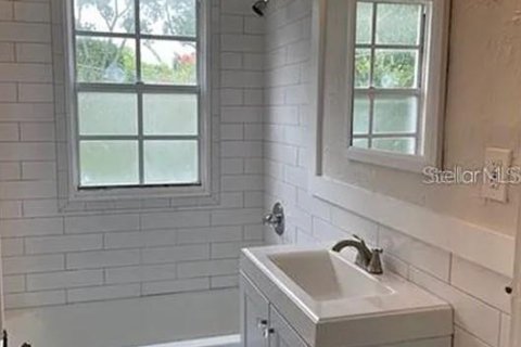 Apartment in Tampa, Florida 1 bedroom, 55.74 sq.m. № 1906076 - photo 5