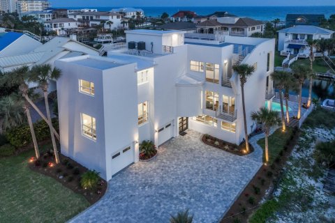 Casa en venta en Destin, Florida, 4 dormitorios, 567.08 m2 № 560916 - foto 1