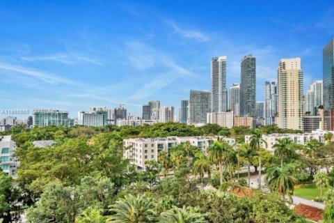 Condominio en alquiler en Miami, Florida, 2 dormitorios, 195.09 m2 № 2040771 - foto 15