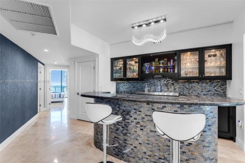 Condominio en venta en Fort Lauderdale, Florida, 2 dormitorios, 197.79 m2 № 1967360 - foto 15