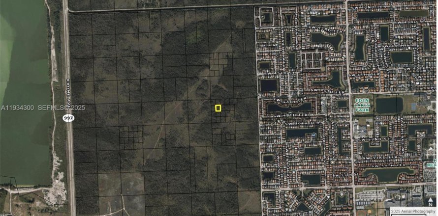 Terrain à Miami-Dade, Floride № 1992857