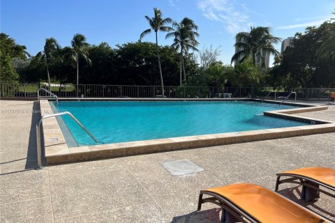 Condo in Aventura, Florida, 2 bedrooms  № 1710811 - photo 6