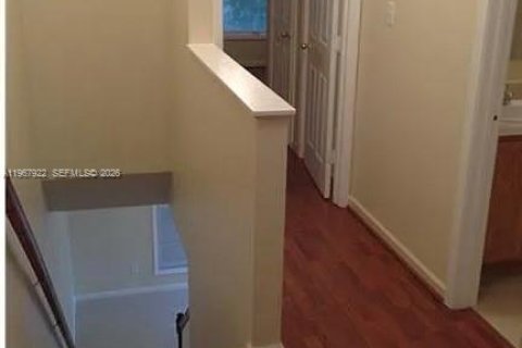 Immobilier commercial à vendre à Fort Lauderdale, Floride: 204.57 m2 № 2029191 - photo 5