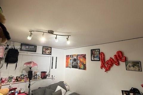 Купить кондоминиум в Майами, Флорида 2 спальни, 60.39м2, № 1927969 - фото 7