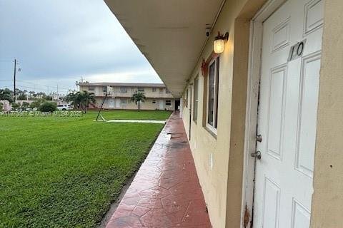 Купить кондоминиум в Майами, Флорида 2 спальни, 60.39м2, № 1927969 - фото 18