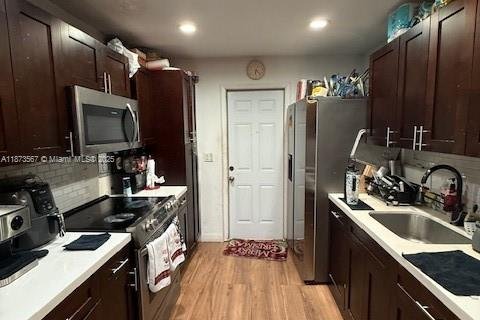 Купить кондоминиум в Майами, Флорида 2 спальни, 60.39м2, № 1927969 - фото 9