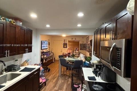 Купить кондоминиум в Майами, Флорида 2 спальни, 60.39м2, № 1927969 - фото 15