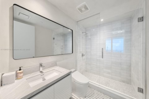 Купить кондоминиум в Майами, Флорида 4 спальни, 327.39м2, № 1956883 - фото 29