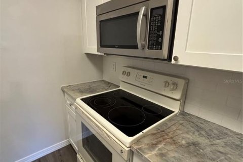 Copropriété à vendre à Bradenton, Floride: 1 chambre, 61.32 m2 № 1831330 - photo 12