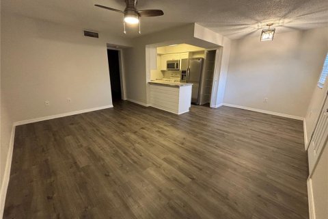 Copropriété à vendre à Bradenton, Floride: 1 chambre, 61.32 m2 № 1831330 - photo 10