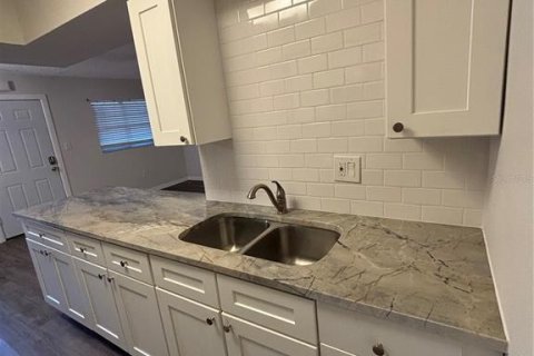 Copropriété à vendre à Bradenton, Floride: 1 chambre, 61.32 m2 № 1831330 - photo 11
