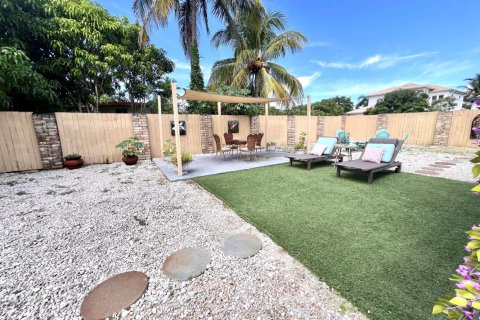 House in Delray Beach, Florida 2 bedrooms, 102.19 sq.m. № 2170020 - photo 26