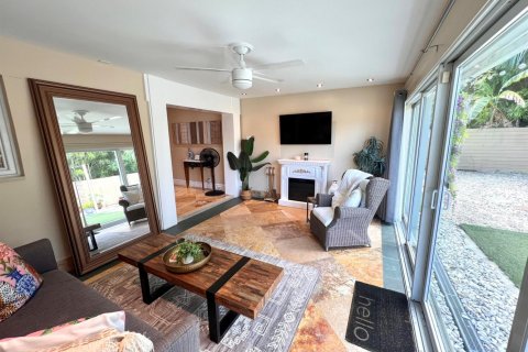 House in Delray Beach, Florida 2 bedrooms, 102.19 sq.m. № 2170020 - photo 23