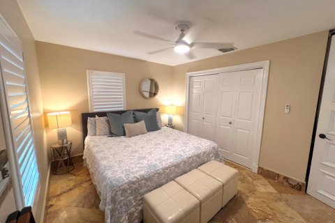 House in Delray Beach, Florida 2 bedrooms, 102.19 sq.m. № 2170020 - photo 16