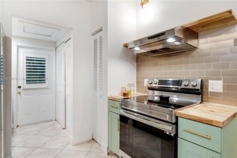 Casa en venta en Indiantown, Florida, 3 dormitorios, 156.35 m2 № 1978068 - foto 14